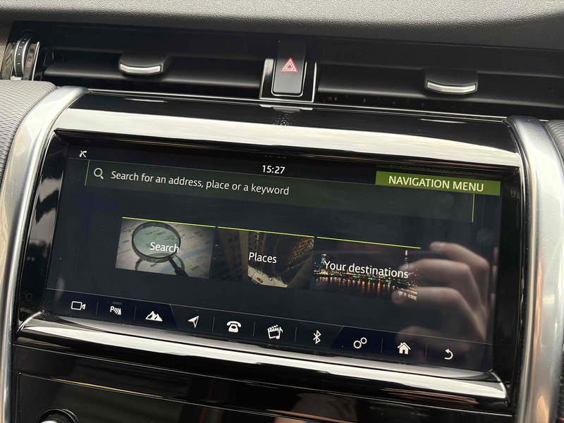 Land Rover 2.0 D180 MHEV R-Dynamic SE SUV 5dr Diesel Auto 4WD Euro 6 (s/s) (180 ps)