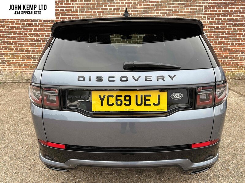 Land Rover 2.0 D180 MHEV R-Dynamic SE SUV 5dr Diesel Auto 4WD Euro 6 (s/s) (180 ps)