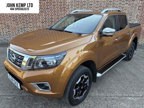 2.3 dCi Tekna Pickup Double Cab 4dr Diesel Manual 4WD Euro 6 (s/s) (190 ps)
