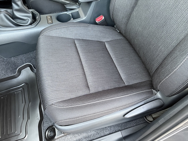 Toyota Active 4Wd D-4D Dcb 2.8 4dr Pick Up Manual Diesel