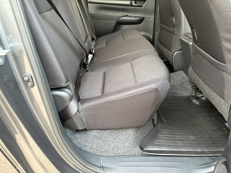 Toyota Active 4Wd D-4D Dcb 2.8 4dr Pick Up Manual Diesel