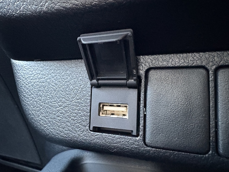 Toyota Active 4Wd D-4D Dcb 2.8 4dr Pick Up Manual Diesel