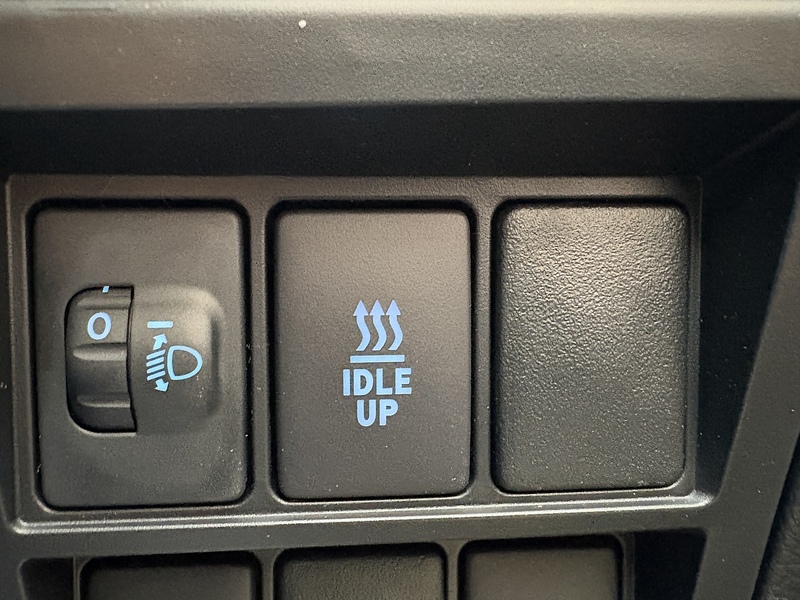 Toyota Active 4Wd D-4D Dcb 2.8 4dr Pick Up Manual Diesel