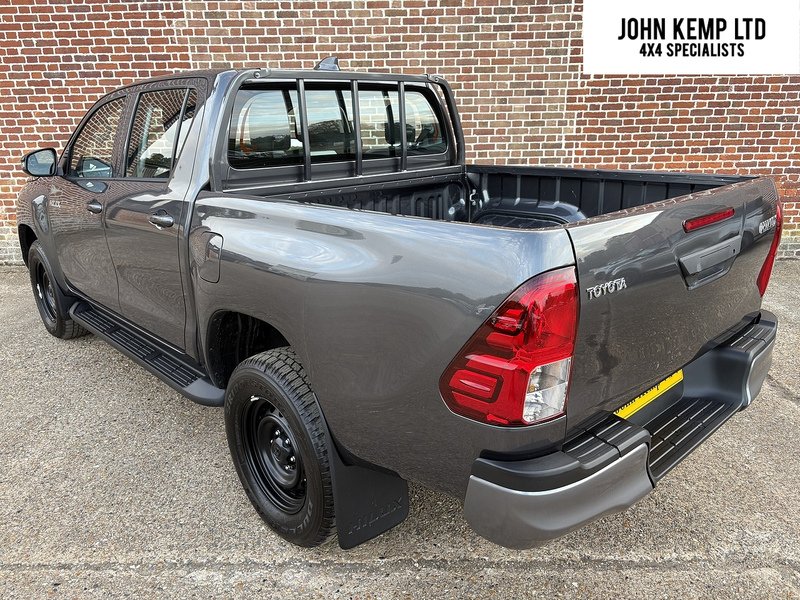 Toyota Active 4Wd D-4D Dcb 2.8 4dr Pick Up Manual Diesel