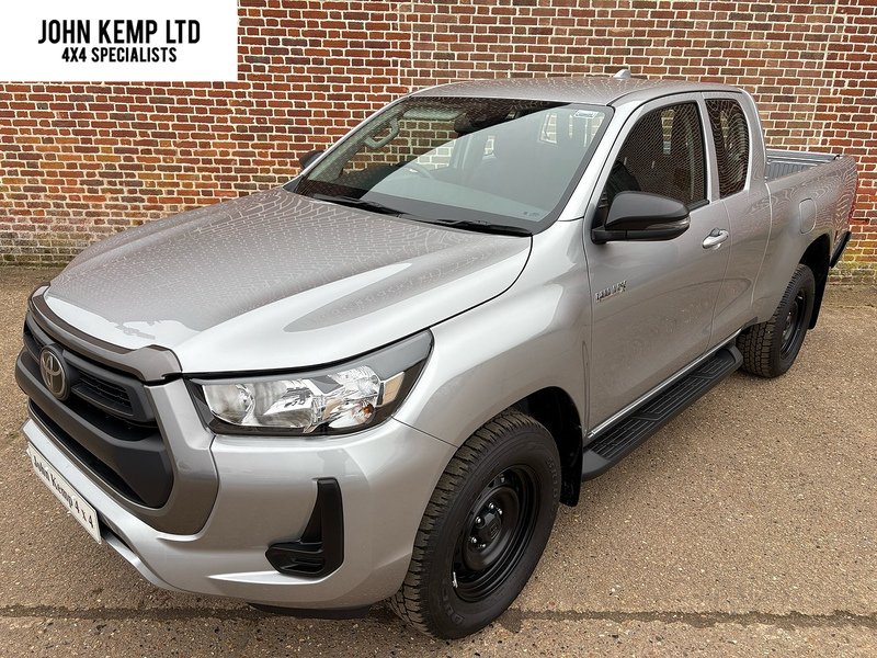 Toyota Active 4Wd D-4D Extra Cab 2.8 4dr Pick Up Manual Diesel