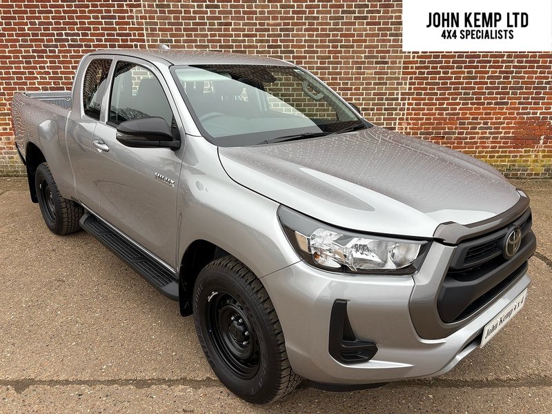 Toyota Active 4Wd D-4D Extra Cab 2.8 4dr Pick Up Manual Diesel