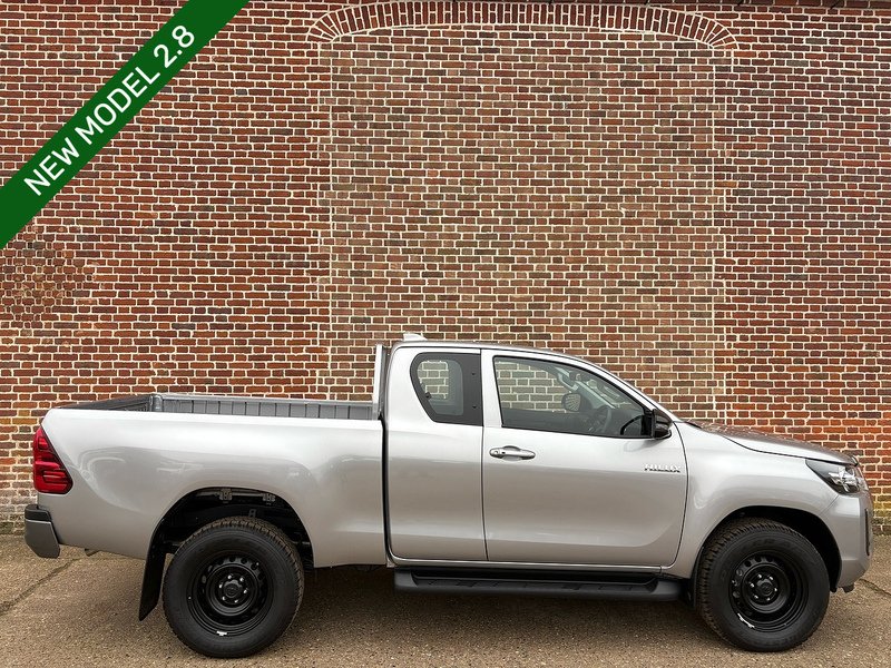 Toyota Active 4Wd D-4D Extra Cab 2.8 4dr Pick Up Manual Diesel