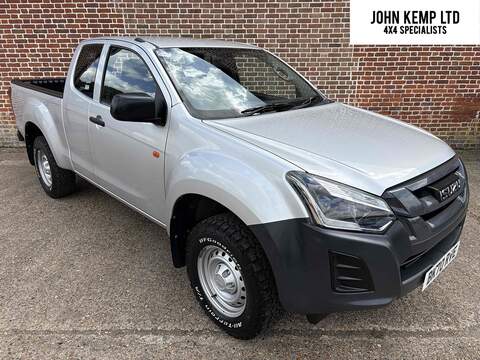 1.9 TD Utility Pickup Extended Cab 2dr Diesel Manual 4WD Euro 6 (164 ps)
