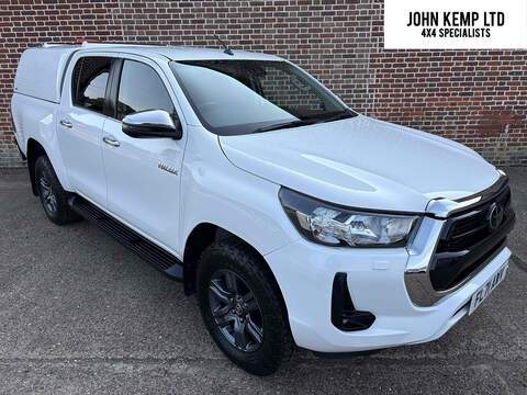 2.4 D-4D Icon Pickup Double Cab 4dr Diesel Manual 4WD Euro 6 (s/s) (150 ps)