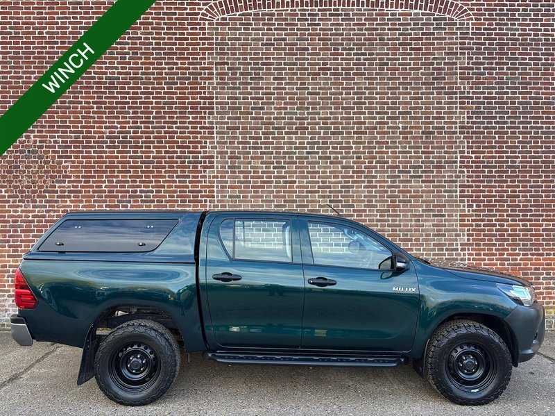 Toyota 2.4 D-4D Active Pickup Double Cab 4dr Diesel Manual 4WD Euro 6 (3.5t) (150 ps)