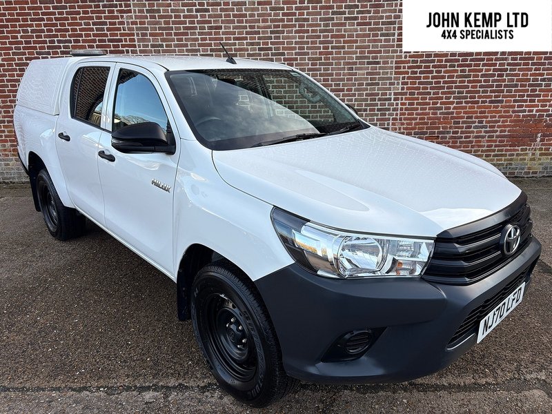 Toyota 2.4 D-4D Active Pickup Double Cab 4dr Diesel Manual 4WD Euro 6 (s/s) (150 ps)