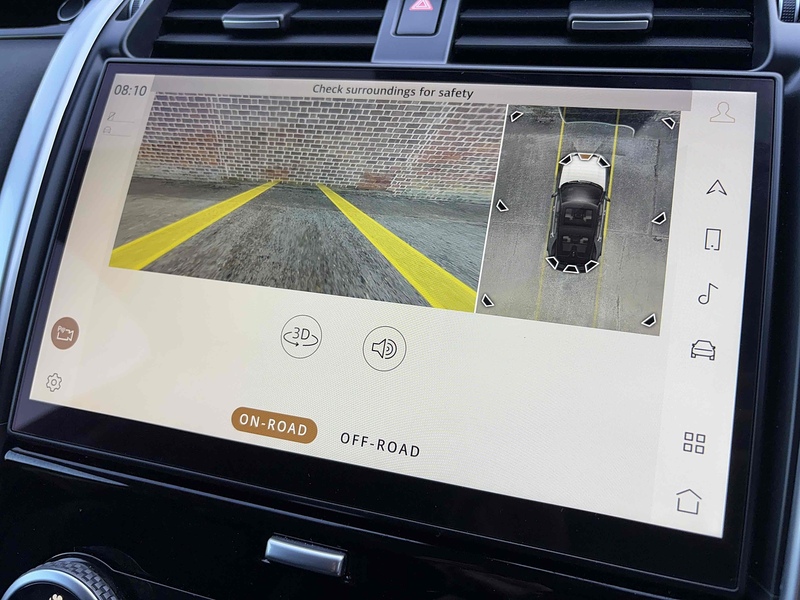 Land Rover 3.0 D300 MHEV SE SUV 5dr Diesel Auto 4WD Euro 6 (s/s) (300 ps)