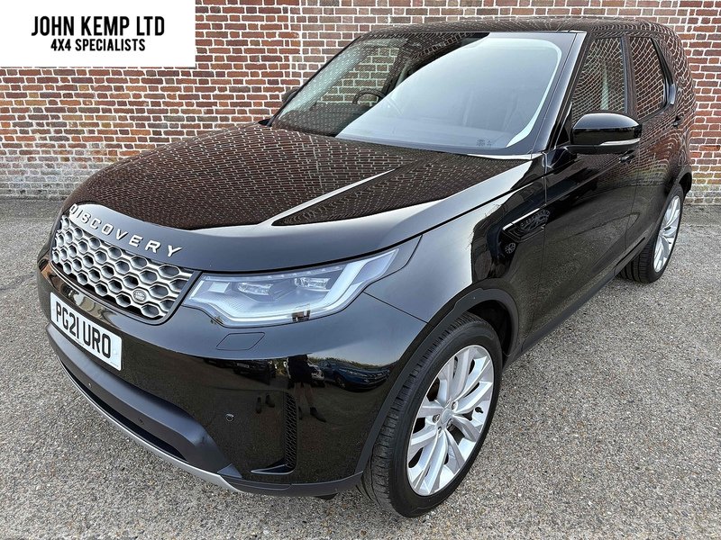 Land Rover 3.0 D300 MHEV SE SUV 5dr Diesel Auto 4WD Euro 6 (s/s) (300 ps)