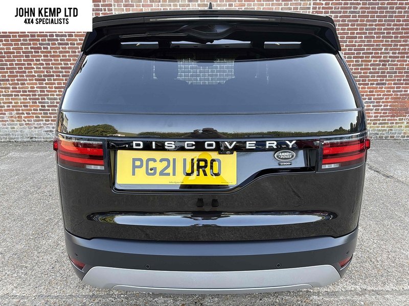 Land Rover 3.0 D300 MHEV SE SUV 5dr Diesel Auto 4WD Euro 6 (s/s) (300 ps)