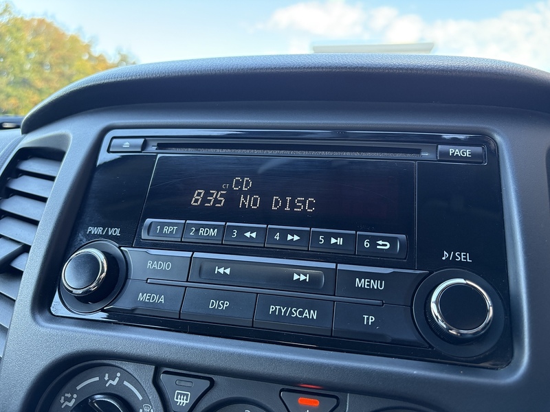 Mitsubishi 2.4 DI-D DC 4Life Pickup Double Cab 4dr Diesel Manual 4WD Euro 6 (s/s) (154 ps)