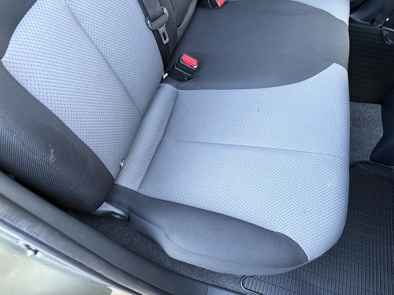 Mitsubishi 2.4 DI-D DC 4Life Pickup Double Cab 4dr Diesel Manual 4WD Euro 6 (s/s) (154 ps)