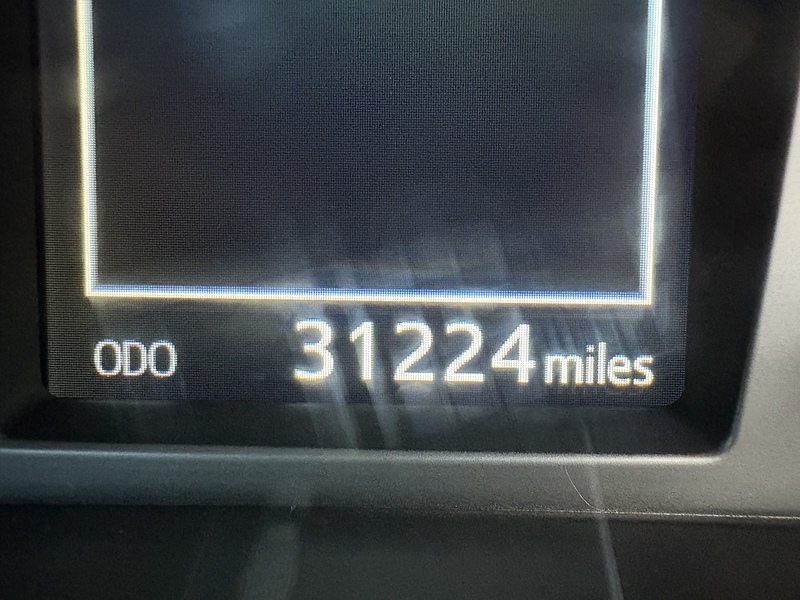 Toyota 2.4 D-4D Active Pickup 2dr Diesel Manual 4WD Euro 6 (150 ps)