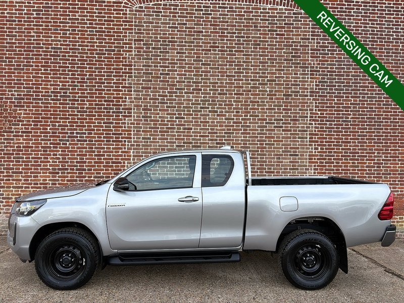 Toyota Active 4Wd D-4D Extra Cab 2.8 4dr Pick Up Manual Diesel