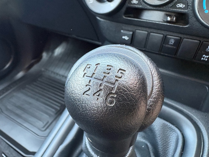 Toyota Active 4Wd D-4D Extra Cab 2.8 4dr Pick Up Manual Diesel