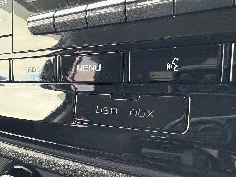 Isuzu 1.9 TD DL20 Pickup Double Cab 4dr Diesel Auto 4WD Euro 6 (s/s) (164 ps)