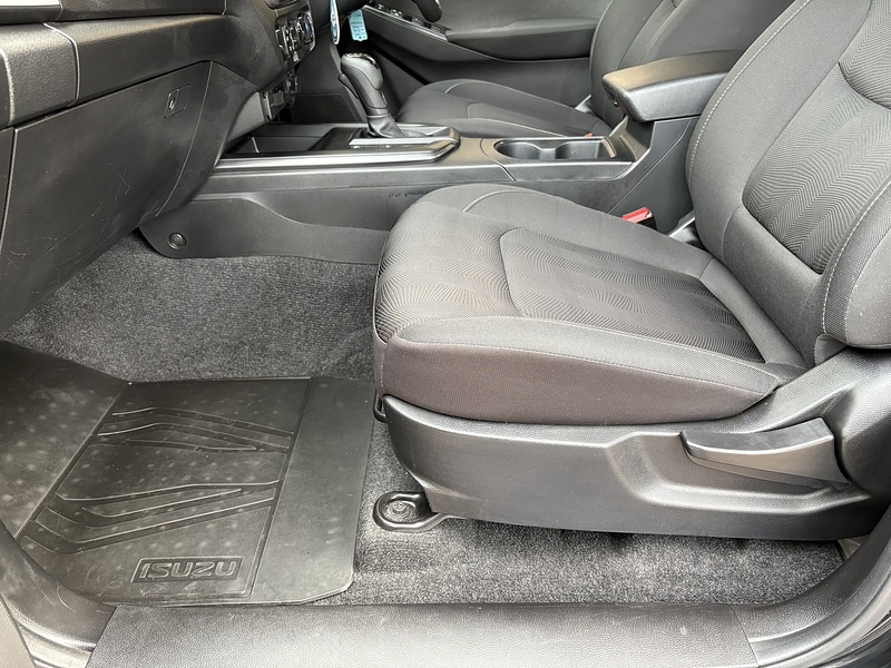 Isuzu 1.9 TD DL20 Pickup Double Cab 4dr Diesel Auto 4WD Euro 6 (s/s) (164 ps)