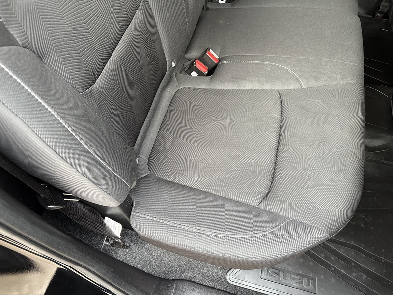 Isuzu 1.9 TD DL20 Pickup Double Cab 4dr Diesel Auto 4WD Euro 6 (s/s) (164 ps)