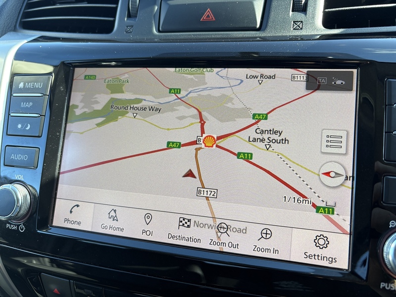 Nissan 2.3 dCi Tekna Pickup Double Cab 4dr Diesel Auto 4WD Euro 6 (190 ps)