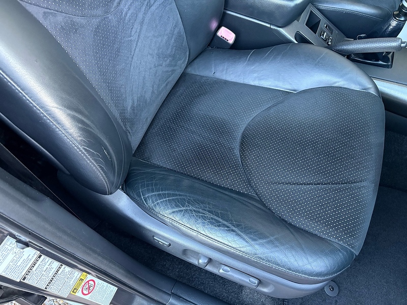 Toyota 2.2 D-4D XT-R SUV 5dr Diesel Manual 4WD Euro 5 (150 ps)