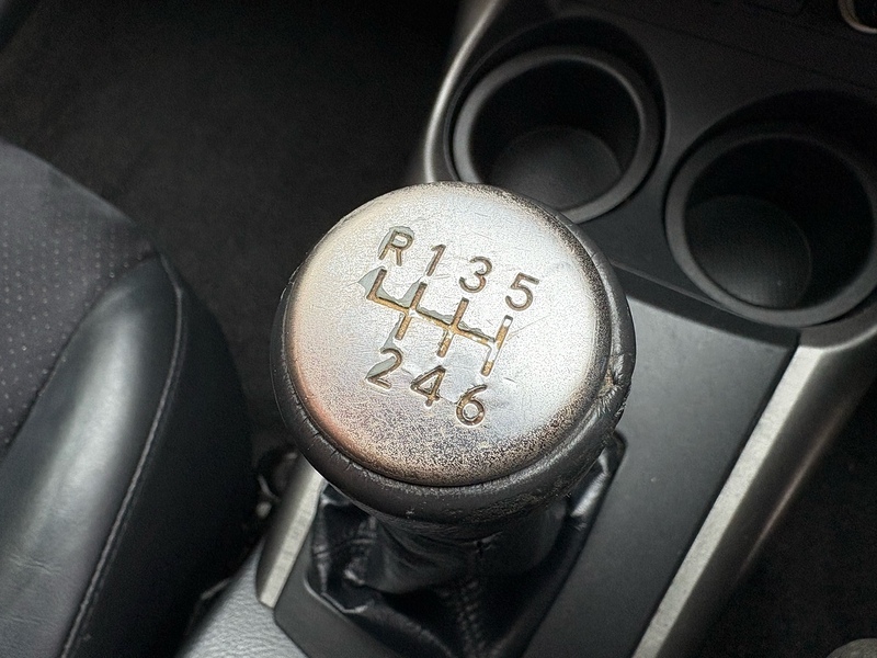 Toyota 2.2 D-4D XT-R SUV 5dr Diesel Manual 4WD Euro 5 (150 ps)