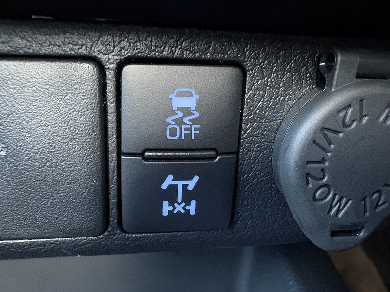 Toyota Active 4Wd D-4D Single Cab 2.8 2dr Pick Up Manual Diesel