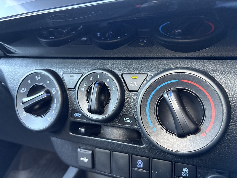 Toyota Active 4Wd D-4D Single Cab 2.8 2dr Pick Up Manual Diesel