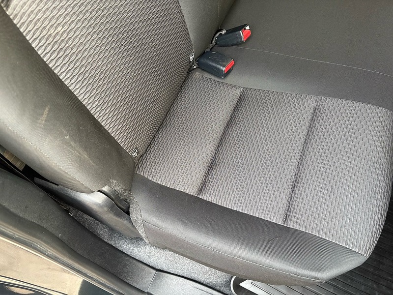 Toyota 2.4 D-4D Active Pickup Double Cab 4dr Diesel Manual 4WD Euro 6 (s/s) (150 ps)