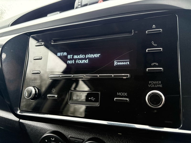 Toyota 2.4 D-4D Active Pickup Double Cab 4dr Diesel Manual 4WD Euro 6 (s/s) (150 ps)