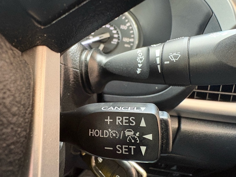 Toyota 2.4 D-4D Active Pickup Double Cab 4dr Diesel Manual 4WD Euro 6 (s/s) (150 ps)