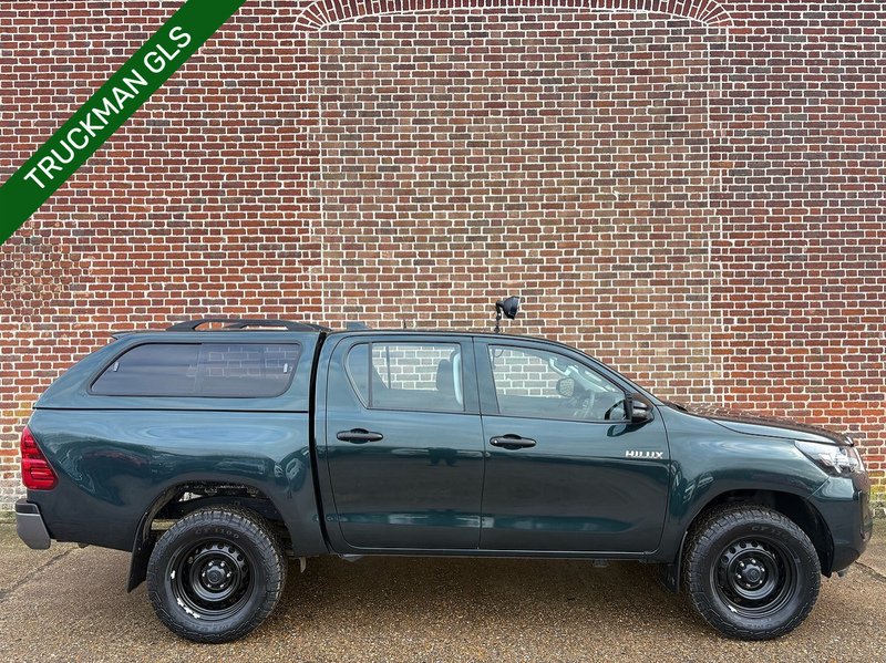 Toyota 2.4 D-4D Active Pickup Double Cab 4dr Diesel Manual 4WD Euro 6 (s/s) (150 ps)