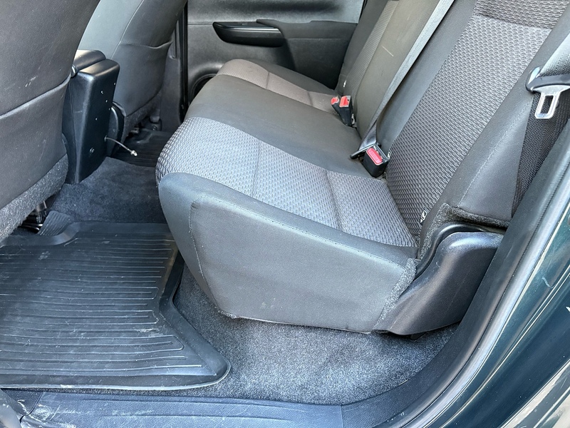 Toyota 2.4 D-4D Active Pickup Double Cab 4dr Diesel Manual 4WD Euro 6 (s/s) (150 ps)