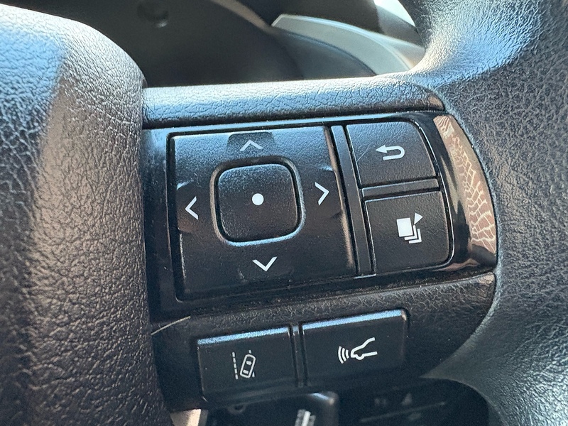 Toyota 2.4 D-4D Active Pickup Double Cab 4dr Diesel Manual 4WD Euro 6 (s/s) (150 ps)