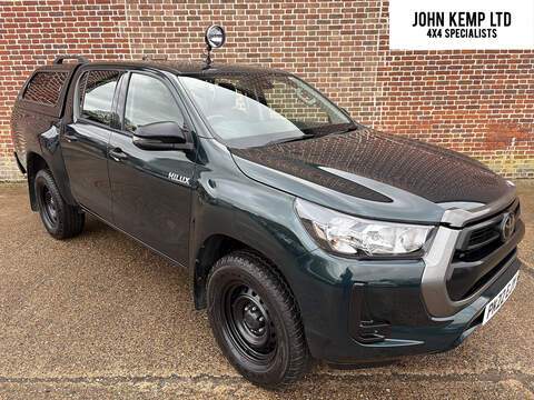 2.4 D-4D Active Pickup Double Cab 4dr Diesel Manual 4WD Euro 6 (s/s) (150 ps)