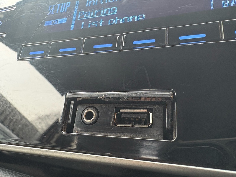 Toyota Hilux Active Extra Cab Pickup 2.4 Manual Diesel