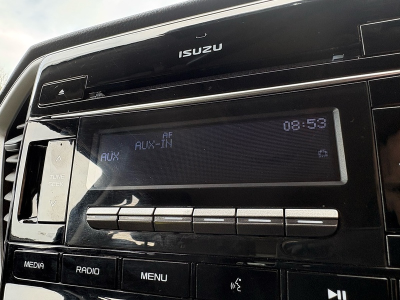 Isuzu 1.9 TD DL20 Pickup Double Cab 4dr Diesel Manual 4WD Euro 6 (s/s) (164 ps)