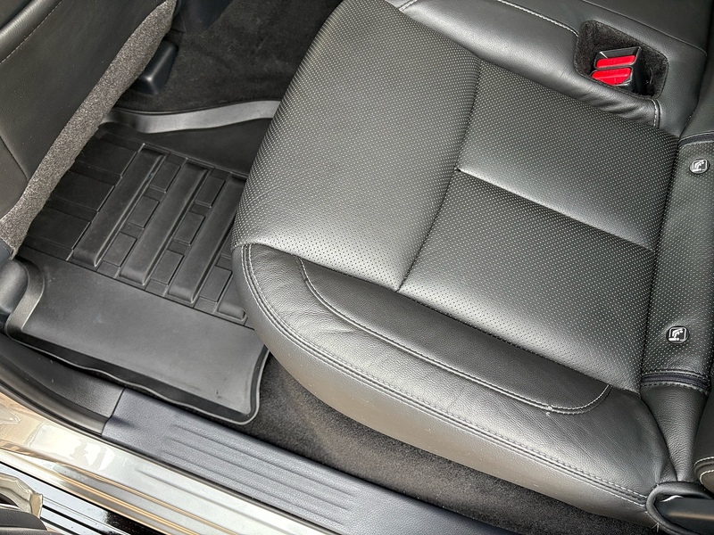 Nissan 2.3 dCi Tekna Pickup Double Cab 4dr Diesel Auto 4WD Euro 6 (190 ps)