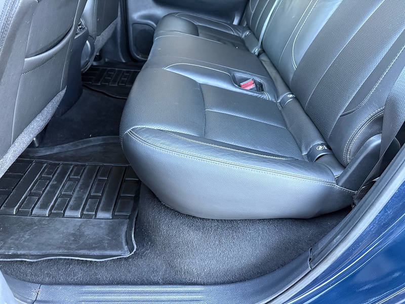 Nissan dCi Tekna Pickup 2.3 Automatic Diesel