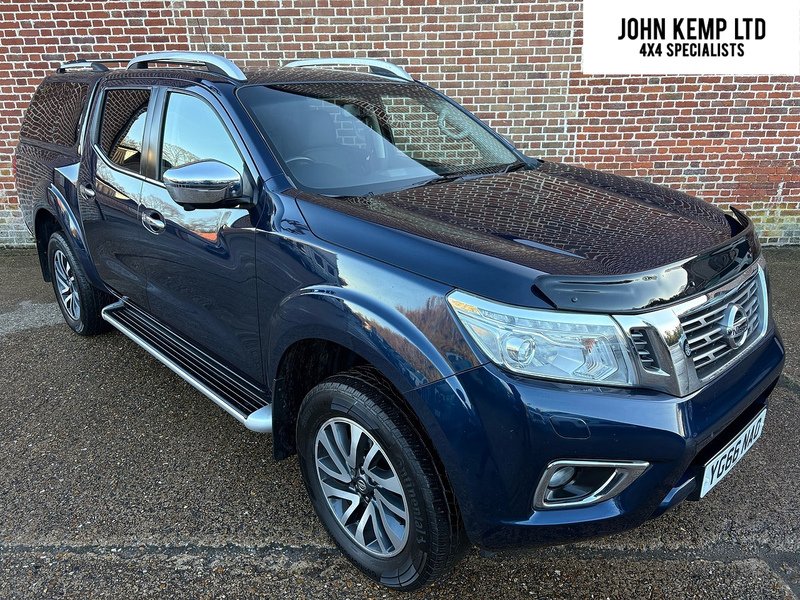 Nissan dCi Tekna Pickup 2.3 Automatic Diesel