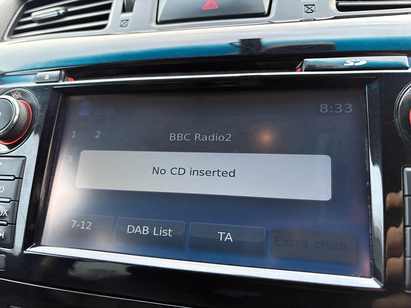 Nissan dCi Tekna Pickup 2.3 Automatic Diesel