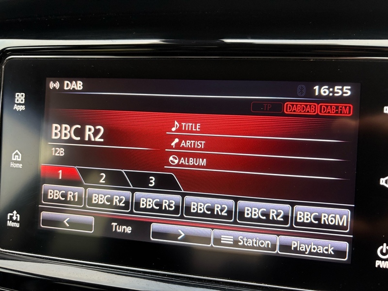 Mitsubishi No Standard Specification or Optional Extras.