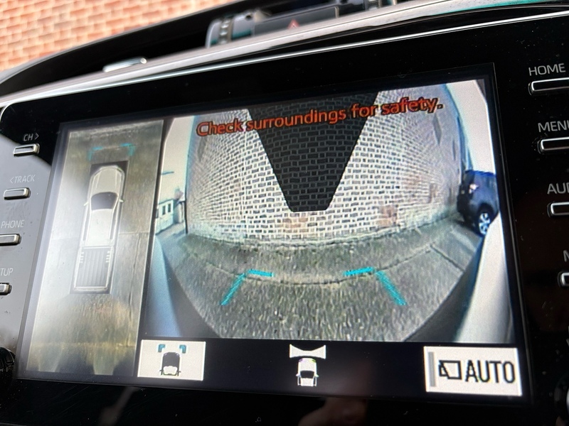 Toyota 2.8 D-4D Invincible X Pickup Double Cab 4dr Diesel Auto 4WD Euro 6 (s/s) (204 ps)