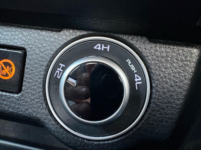 Isuzu 1.9 TD DL40 Pickup Double Cab 4dr Diesel Auto 4WD Euro 6 (s/s) (164 ps)