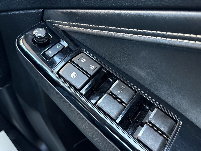 Isuzu 1.9 TD DL40 Pickup Double Cab 4dr Diesel Auto 4WD Euro 6 (s/s) (164 ps)