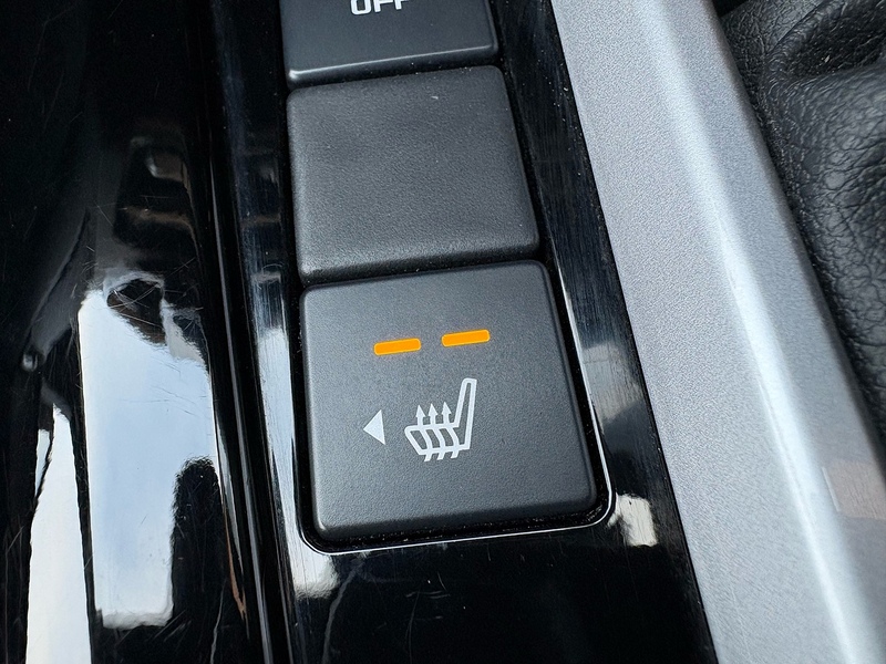 Isuzu 1.9 TD V-Cross Pickup Double Cab 4dr Diesel Auto 4WD Euro 6 (s/s) (164 ps)