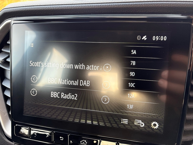 Isuzu 1.9 TD V-Cross Pickup Double Cab 4dr Diesel Auto 4WD Euro 6 (s/s) (164 ps)